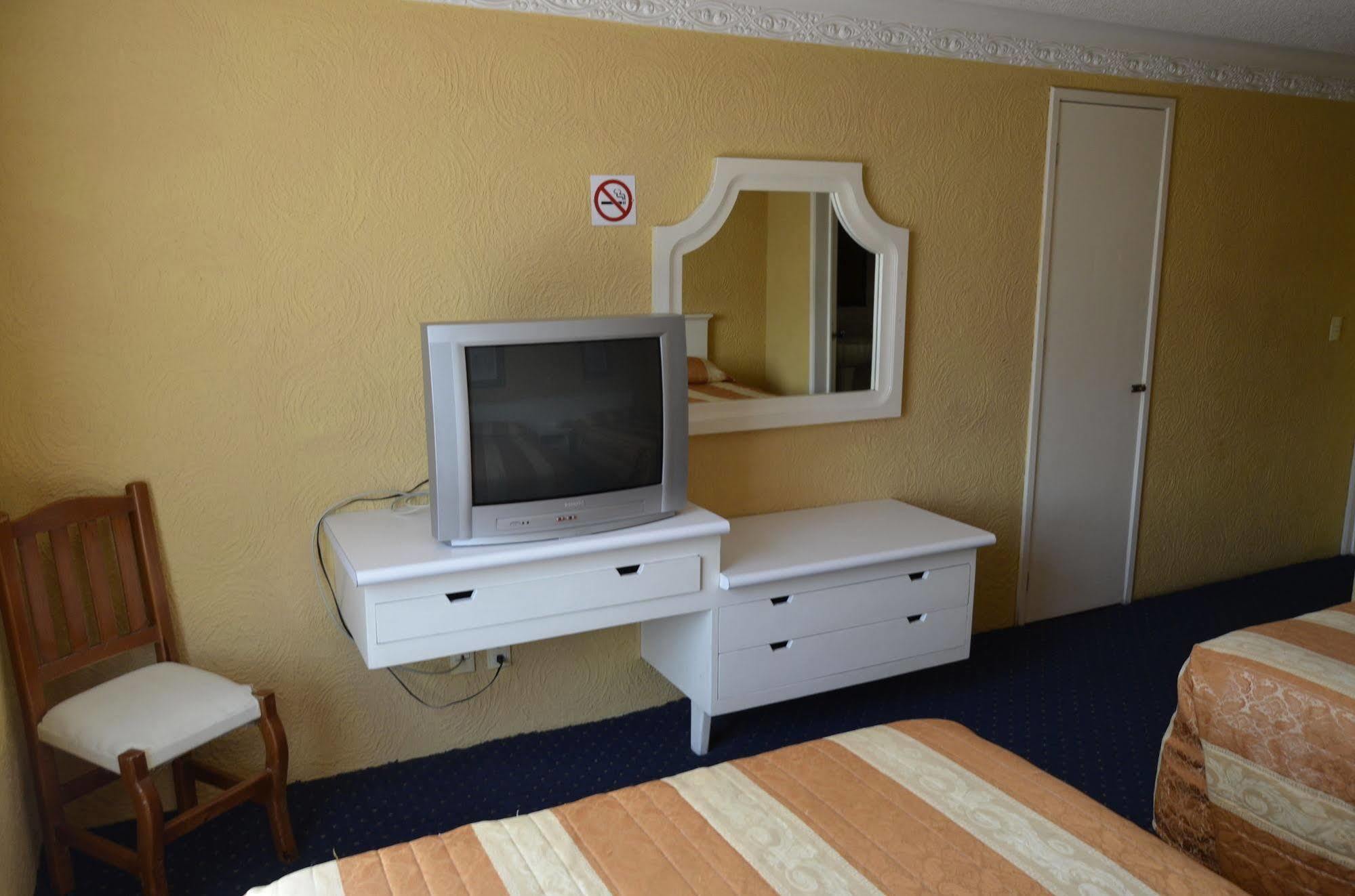 Hotel San Jeronimo Inn Толука Екстериор снимка